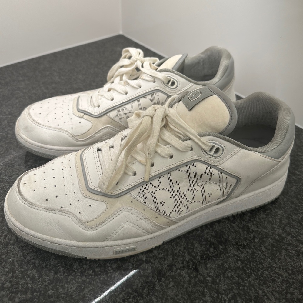 DIOR B27 Low-Top Sneaker